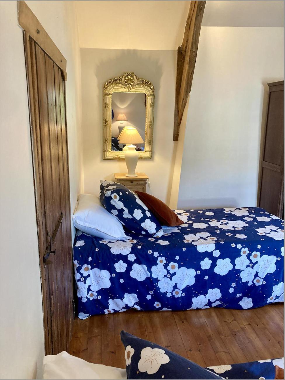 Maison du Terroir: Chambres Privées avec Petit-Déjeuner Artisanal Vierville-sur-Mer Exterior photo